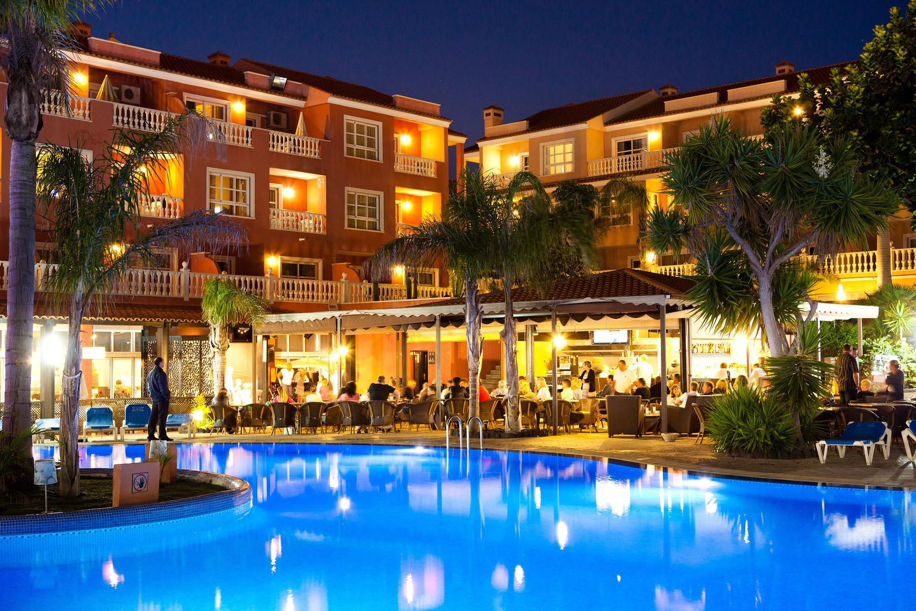 Lejlighedshotel El Duque slide 2