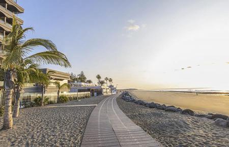 Hotel Faro, a Lopesan Collection - Voksenhotel slide 3