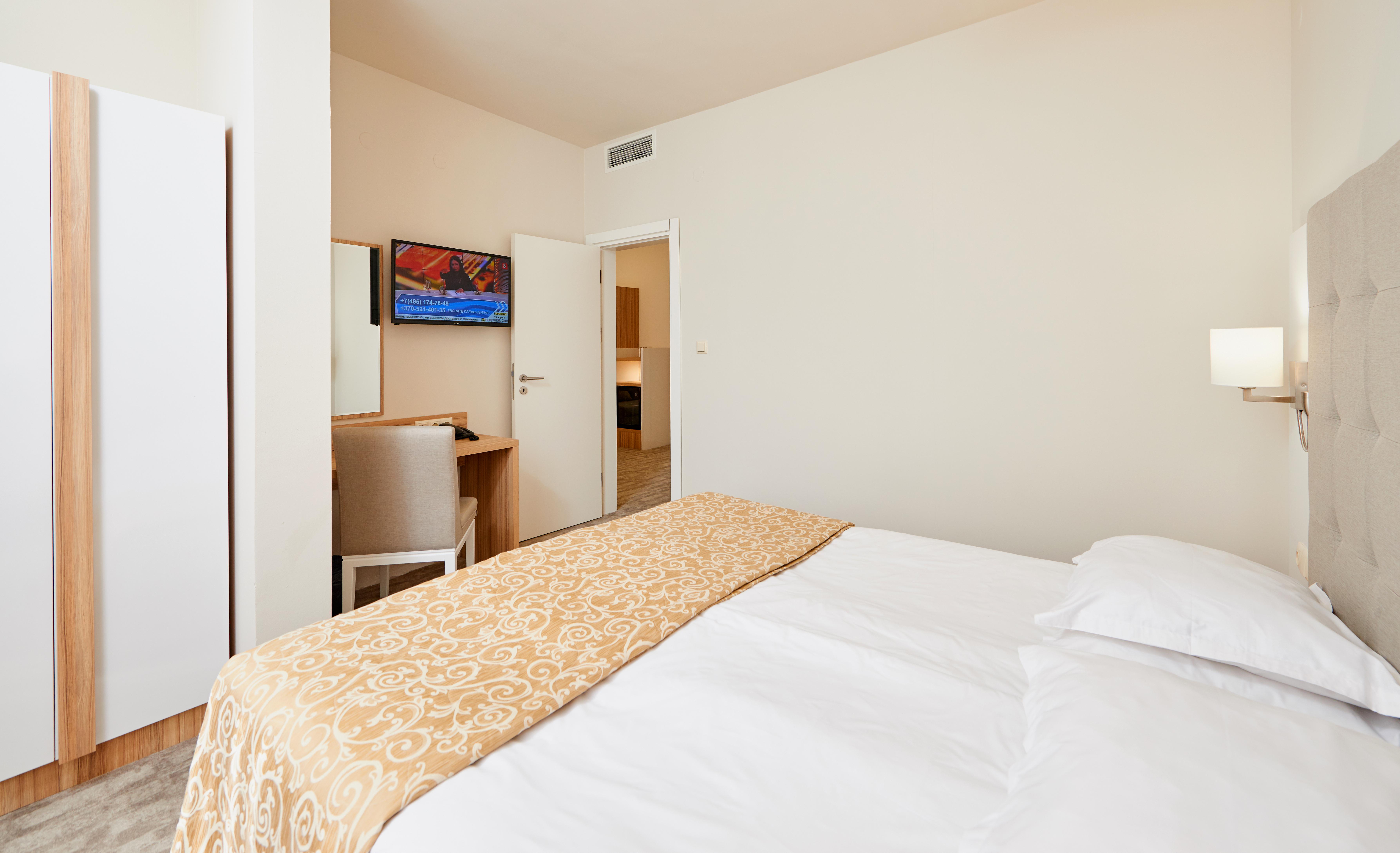 Hotel Laguna Park & Aqua Club slide 5