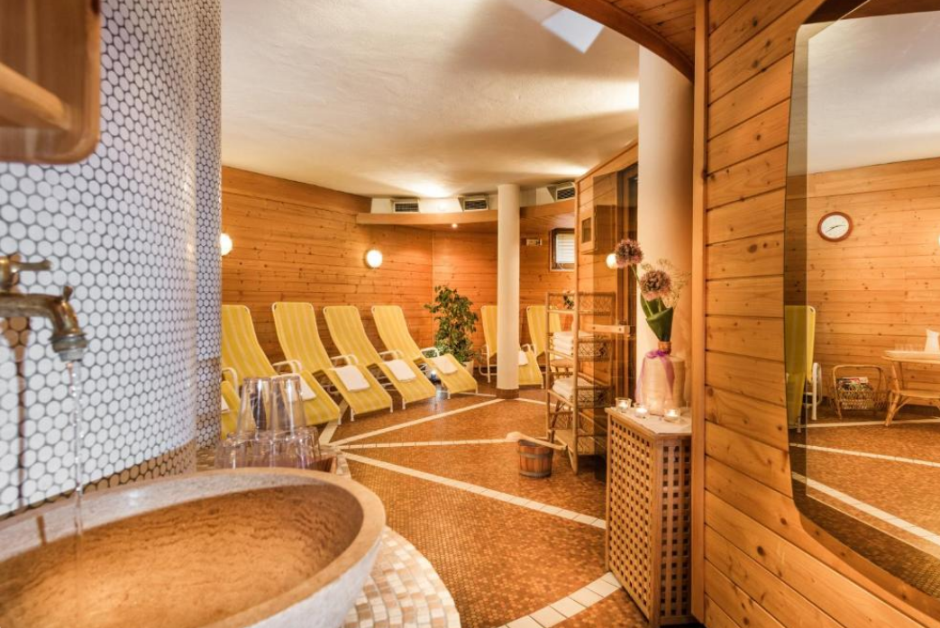 Landhotel Steindlwirt - seng og morgenmad slide 5