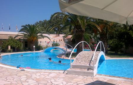 Hotel Three Stars Beach slide 2