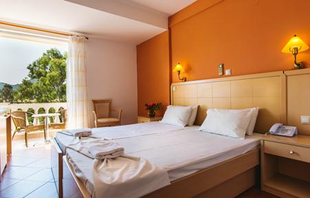 Hotel Three Stars Beach slide 3