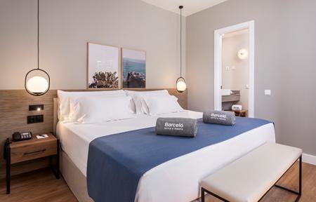 Hotel Barcelo Lanzarote Royal Level slide 3