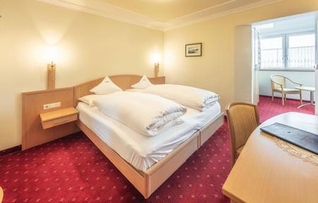 Hotel Plan de Gralba slide 3