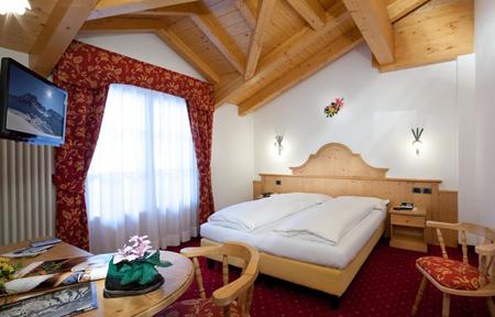 Hotel Pordoi  slide 2