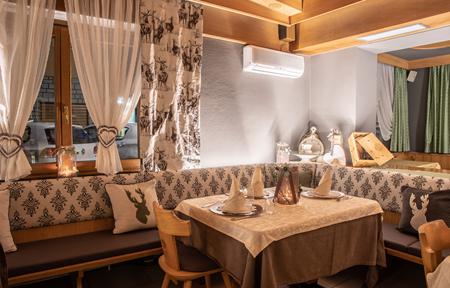 Hotel Eccher slide 5