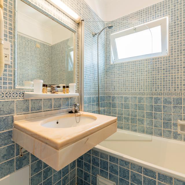 Baia Beach Hotel - billede 4