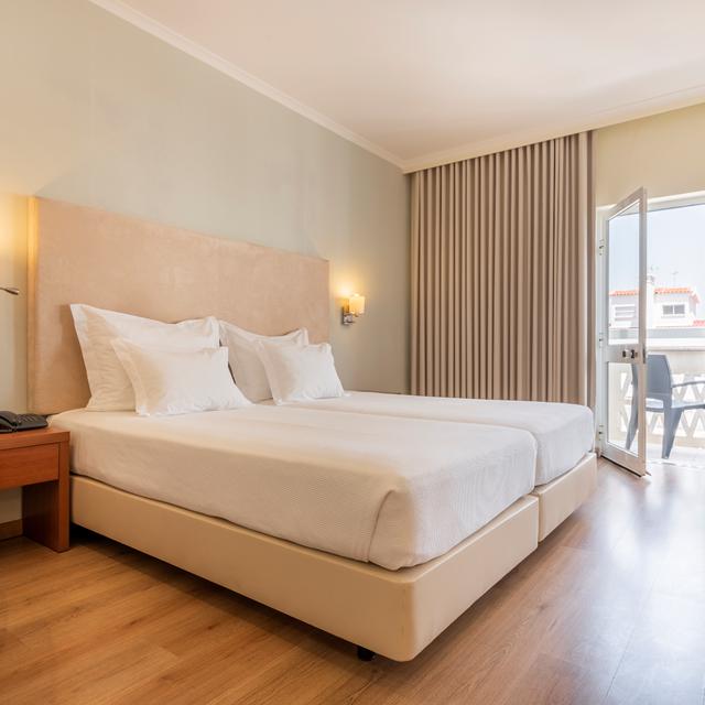 Baia Beach Hotel - billede 3