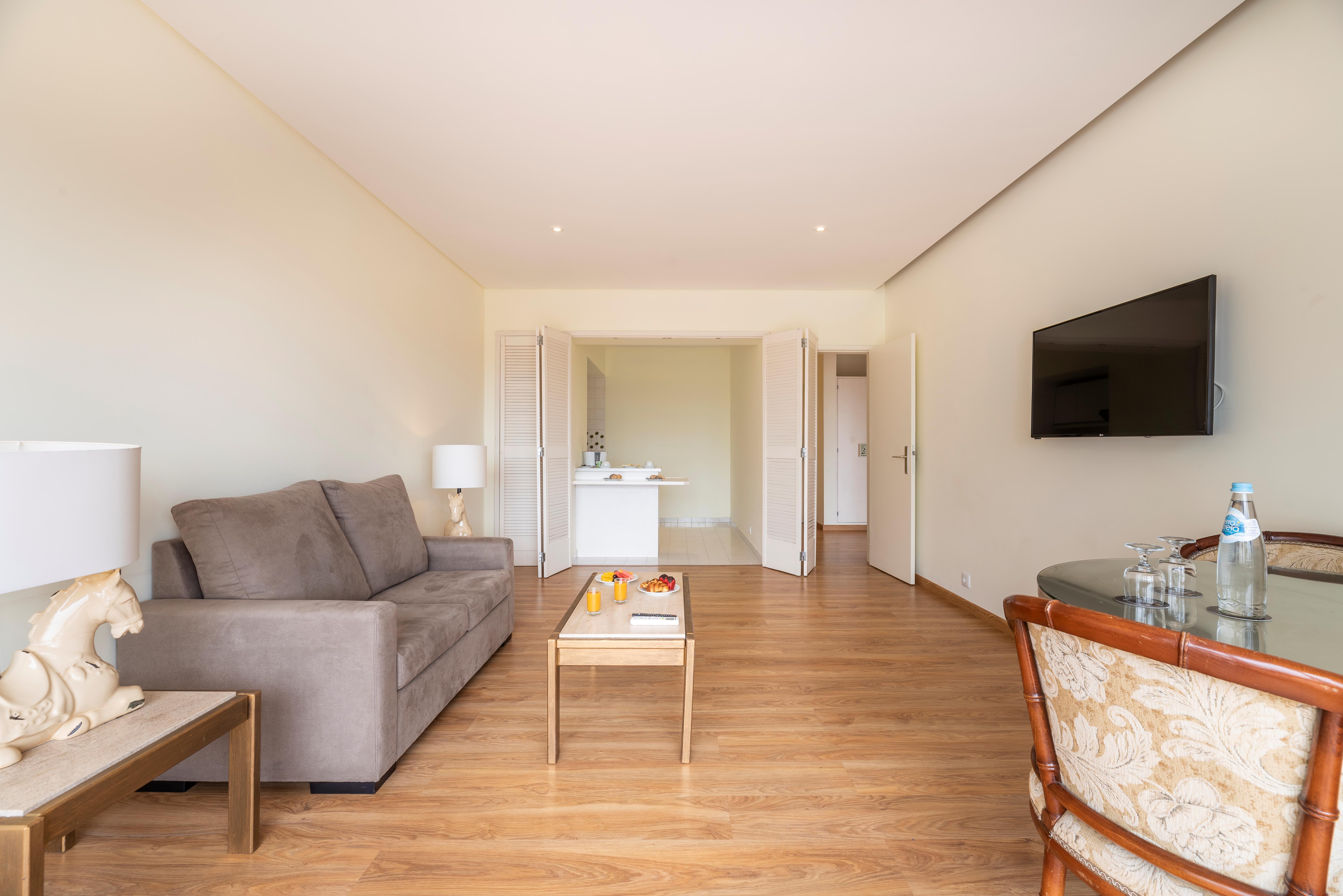 Lejlighedshotel Carvoeiro Garden slide 5