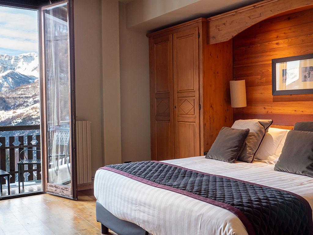 Chaberton Lodge  slide 3