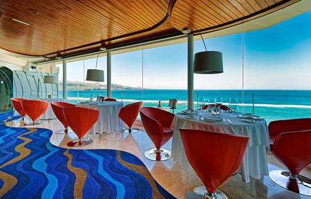 Bull Reina Isabel & Spa slide 3