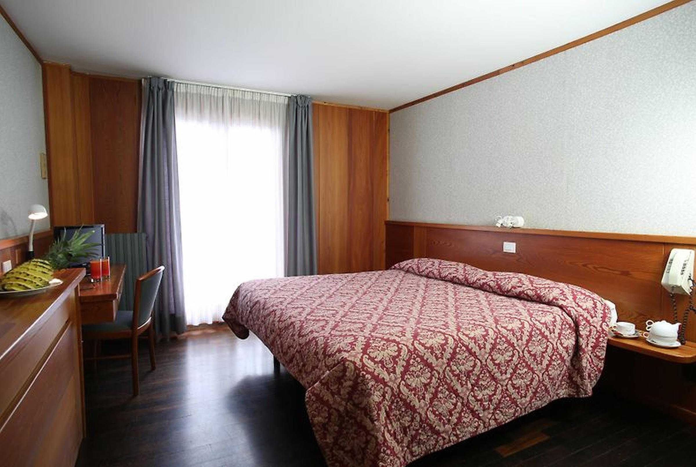 Hotel La Trinitè Monboso  slide 2