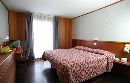 Hotel La Trinitè Monboso  slide 2