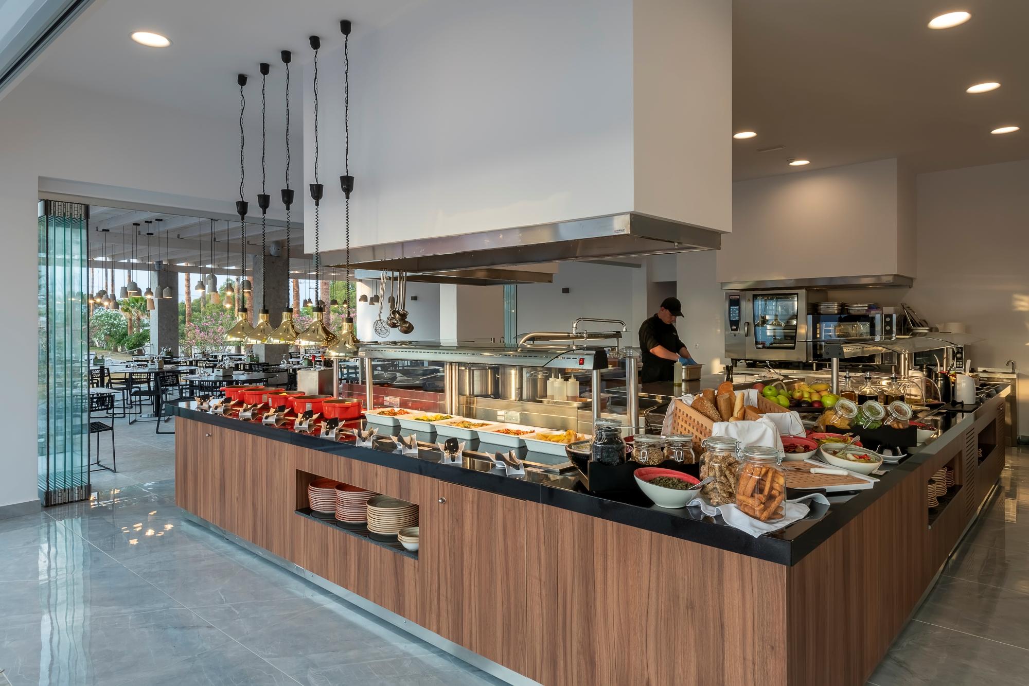 Diamond Boutique Hotel slide 5