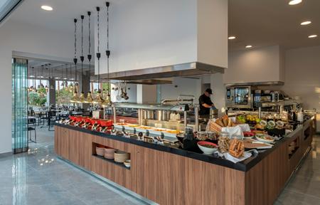 Diamond Boutique Hotel slide 5