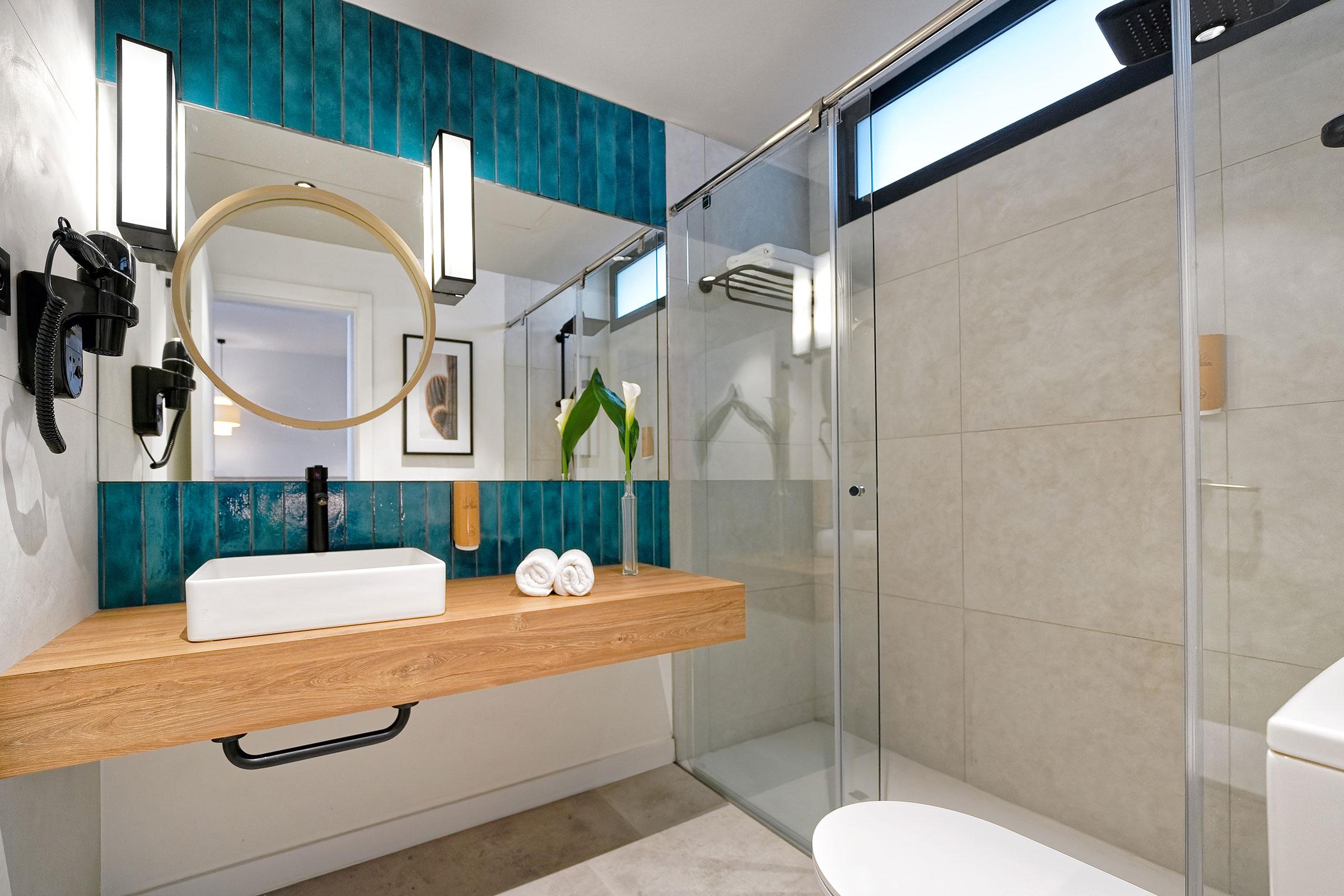 Hotel Hovima Suites Costa Adeje  slide 5