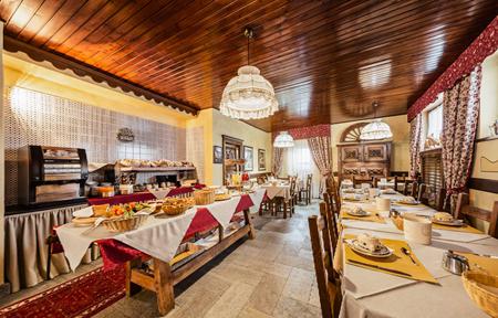 Hotel Jumeaux slide 4