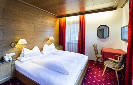 Hotel Strolz slide 2