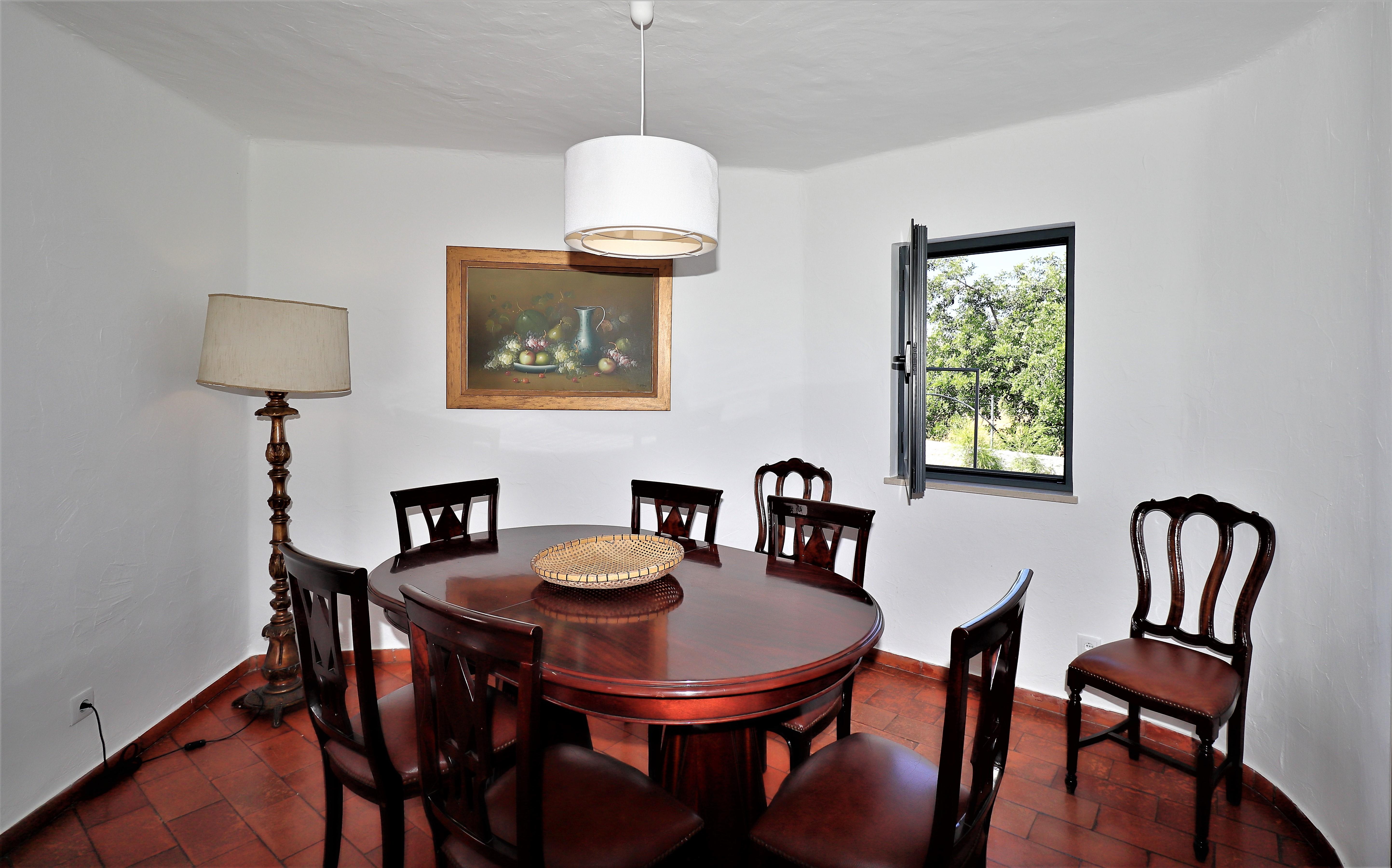 Villa Flower slide 5