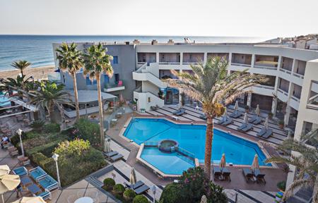 Hotel Pearl Beach slide 1