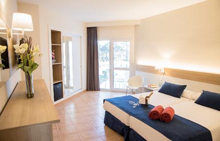 AluaSun Marbella Park slide 4