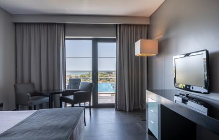 Hotel Vila Gale Lagos slide 3