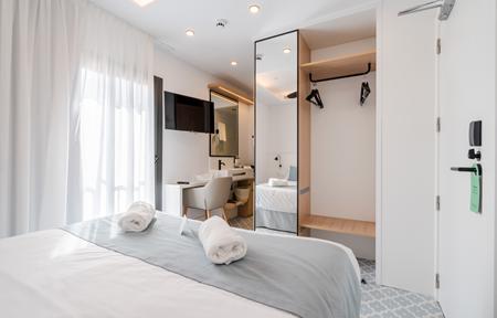 Hotel Neptuno & SPA slide 4