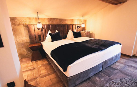 Hotel Soulsisters slide 3