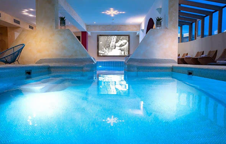 Verwöhnhotel Vötters Sportkristall slide 3