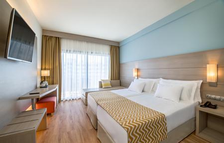 Hotel Barcelo Margaritas slide 4