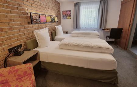 Hotel Kirchplatz slide 2