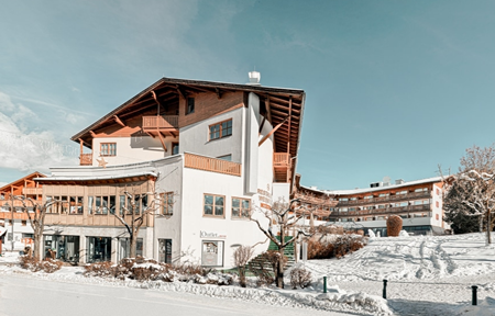 Hotel das Alpenhaus Kaprun slide 1