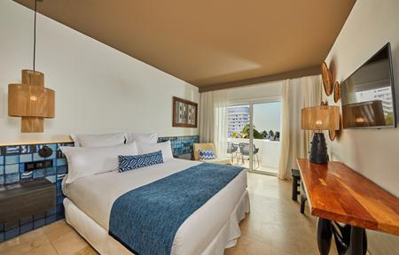 Hotel Jardin Tropical slide 3