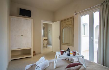 Golden Sun Boutique slide 5