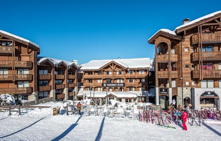 Fahrenheit Seven Courchevel slide 1
