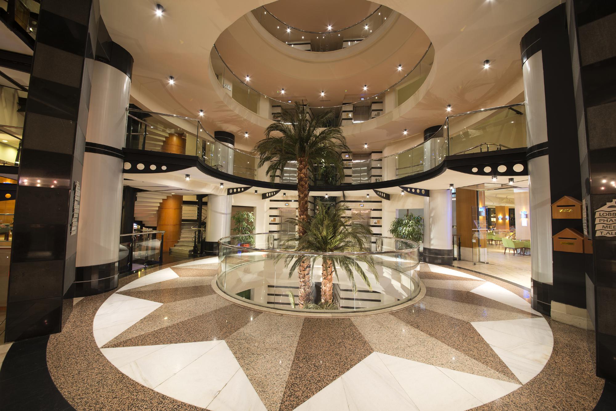 Hotel Limak Limra  slide 5