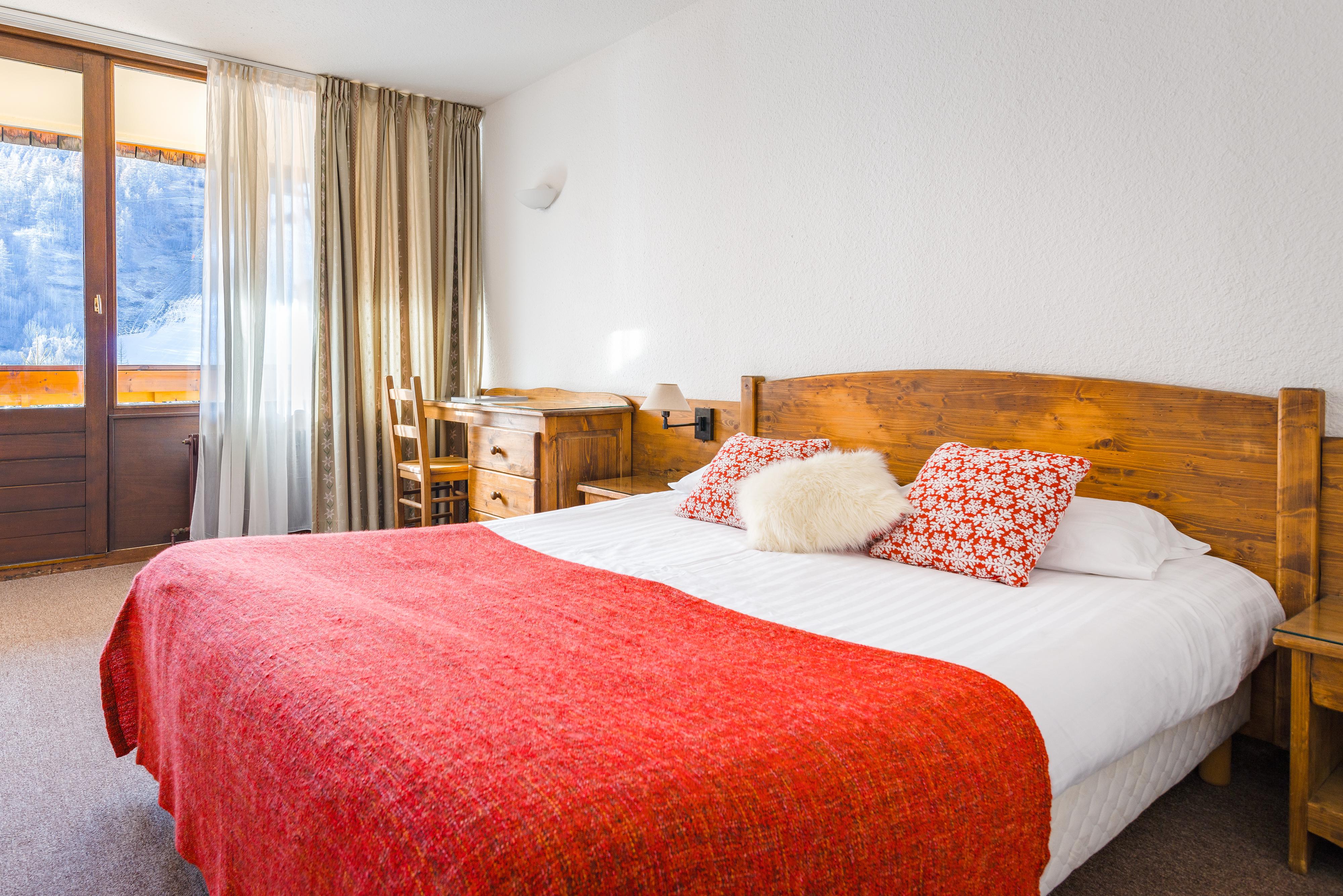 Hotel Plein Sud slide 3