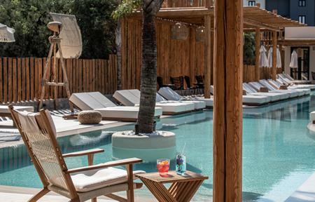 Hotel Indigo CASA slide 2