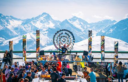 Résidence Les Epinettes - Tomorrowland Winter slide 5