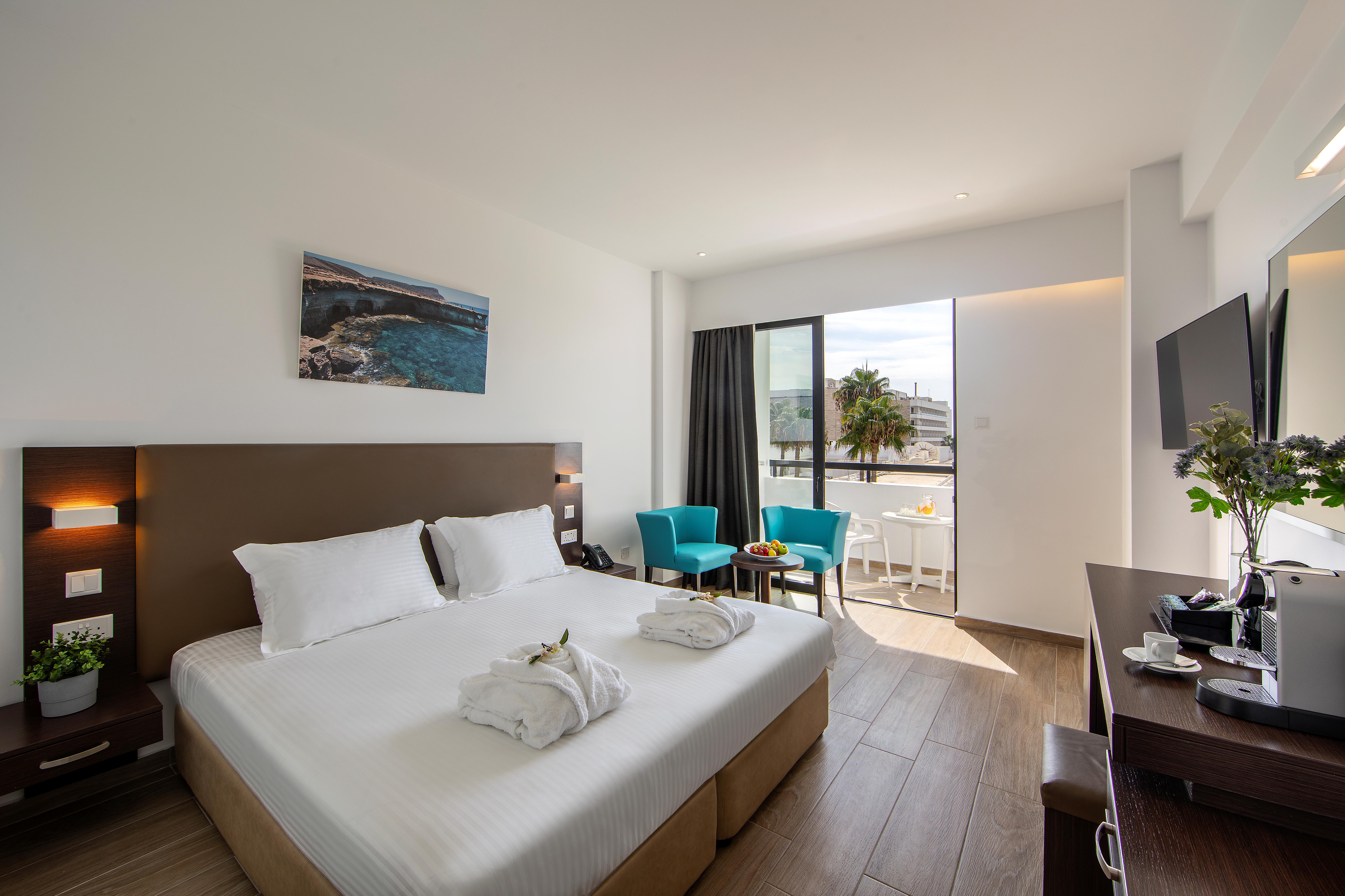 Hotel Christofinia  slide 3