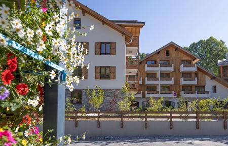 Residence le Cristal Lodge  slide 1