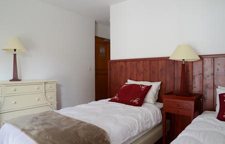 Les Chalets des Deux Domaines slide 4