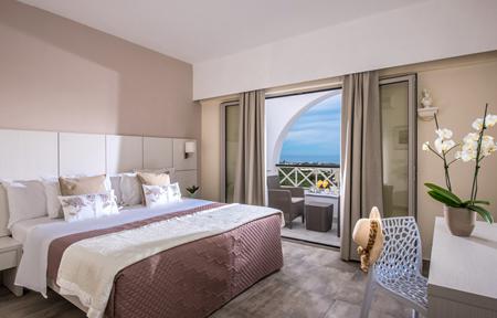 Matheo Villas & Suites slide 3