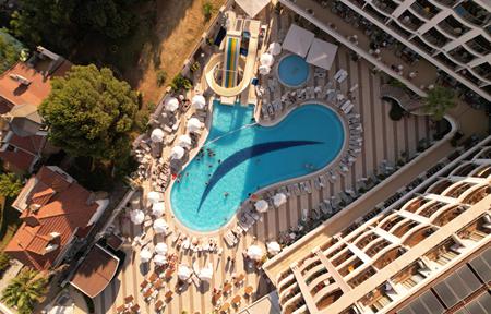 Hotel Golden Rock Beach slide 2