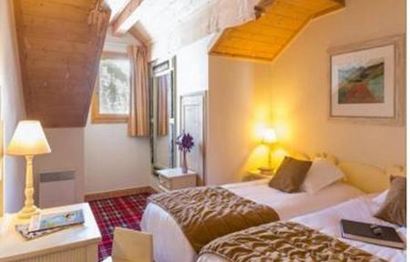 Residence Hameau Du Glacier slide 3