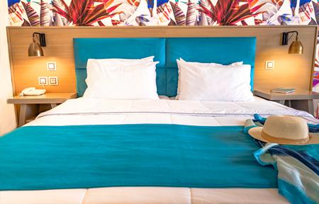 Hotel May Beach slide 3