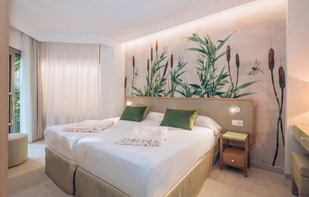 Hotel Iberostar Selection Albufera Park slide 4