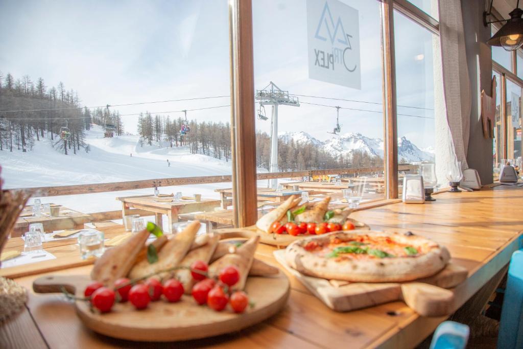 Hotel Monte Triplex  slide 3