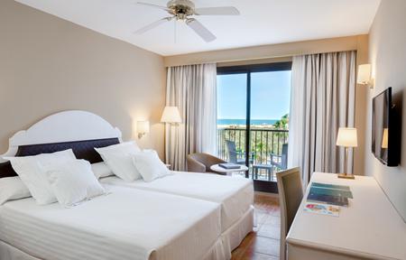 Hotel Occidental Isla Cristina slide 4