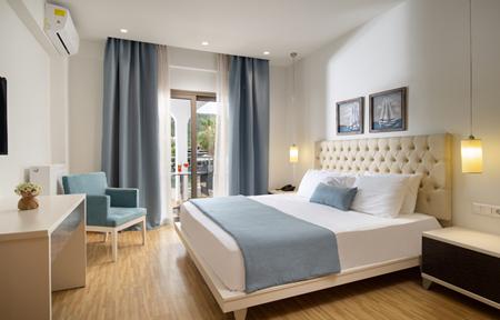 Flegra Palace Hotel slide 3